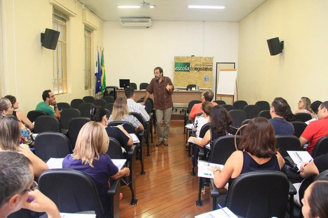 Curso Parlamennto Capa