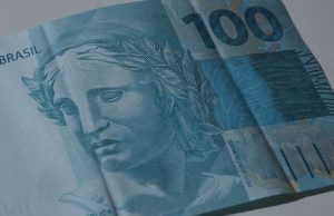 Contas públicas têm saldo negativo recorde para março Cem Reais Nota