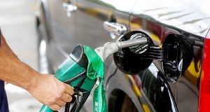 Postos de combustíveis em Araraquara começam a ser abastecidos Bomba Combistivel