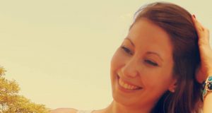 Laura de Freitas, doutoranda na Unesp Araraquara, vai à final do FameLab 2018 Laura Freitas