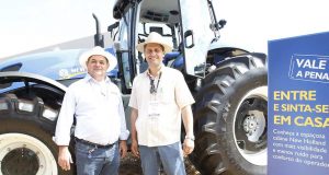 Trator conceitual movido à biometano é atração na Agrishow 2018 New Holland