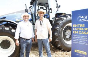 Trator conceitual movido à biometano é atração na Agrishow 2018 New Holland