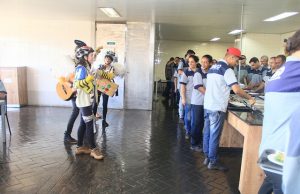 Atividade de conscientização no trânsito é realizada na Nigro Nigro Transito