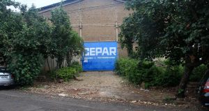Abandonado prédio do Cepar causa preocupação aos moradores do Quitandinha Cepar