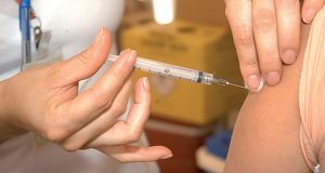 Saúde alerta para prevenção contra o sarampo durante a Copa Sarampo Vacina