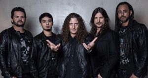 Banda Angra 10