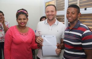 Definido o programa que vai atender deficientes auditivos Saude 11