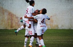 Ferroviária vence e mantém sonho da classificação guerreirassport2