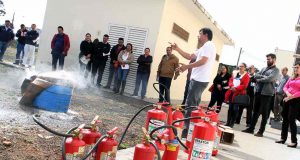 Brigadistas participam de aula prática sobre extintores Brigadista 29