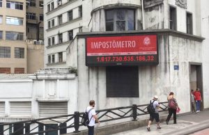 Impostômetro atinge R$ 1,5 trilhão nesta quinta-feira, às 11h40 Impostometro