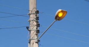Prefeitura oferece serviço gratuito para iluminação pública Luz 02