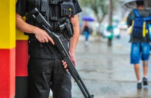 Lei em Araraquara: segurança também nos caixas eletrônicos Seguranca Armada