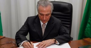 Temer veta projeto que readmitia empresa inadimplente no Simples Nacional Temer 23