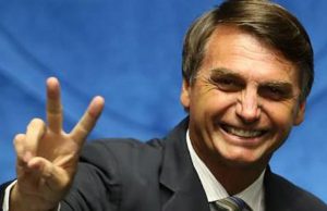 Datafolha: Bolsonaro tem 28% e Haddad tem 22% Bolsonaro 30
