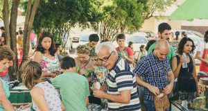 Feira do Meio está completando dois anos de atividades Feira do Meio