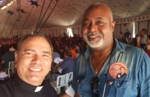 Padre Fernando faz caminhada sábado pelo centro da cidade Padre Fernando 13