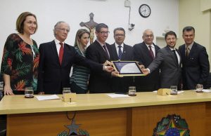 Tiago Romano recebe Diploma de Honra ao Mérito da Câmara Municipal Tiago Romano 23