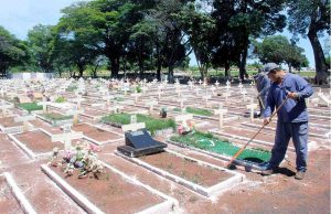 Cemiterio das Cruzes 01