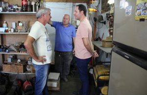 Ônibus Cultural da prefeitura parado por falta de manutenção Centralizado 11