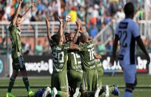 Palmeiras segura Ceará e segue líder do Brasileirão palmeiras ceara jogo