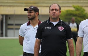 Vinícius Munhoz comemora vitória fora de casa: “Dá moral” vinicius munhoz sbc