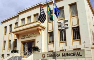 Camara Municipal 44