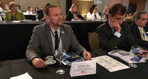Edinho participa de encontro nacional de prefeitos em São Caetano do Sul Edinho no Congresso 45