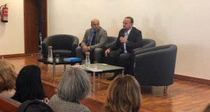 Edinho participou de conferência em Torres Vedras na tarde desta segunda-feira Torres Vedras 105