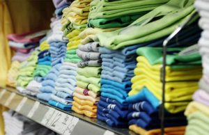 Eleições e tarifas públicas mantêm fracas as vendas do varejo em outubro Varejo 428