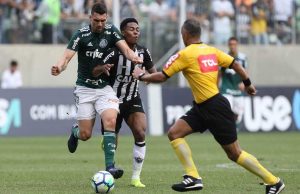 Palmeiras empata e Inter tropeça pelo Brasileirão atletico mg palmeiras