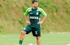 “Penso em voltar, sim” diz jogador sobre a Ferroviária leandro donizete