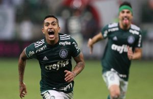 Palmeiras goleia e fica a uma vitória do título do Brasileirão palmeiras america