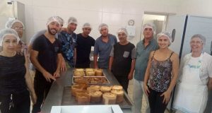 Segurança Alimentar realiza segunda etapa de oficina Oficina Natalina 57