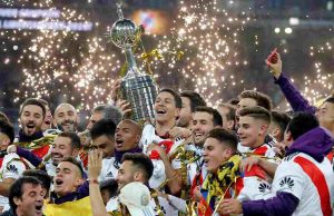 River Plate é campeão da Libertadores com direito a virada River 54