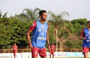 moacir vila nova