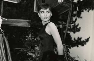 Exposição no Jaraguá celebra os 80 anos da atriz Audrey Hepburn Audrey 84