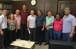 Prefeito visita vereadores em busca de bom relacionamento e apoio Camara 73