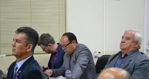 Golpe com inversão na pauta faz vereadores abandonarem a sessão Bancada PSDB 99