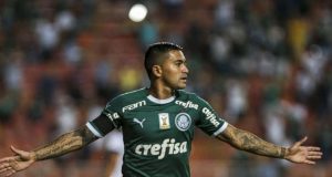 Palmeiras vence Bragantino e retoma liderança no grupo Palmeiras 95