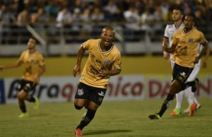 Paulistão 2019: Santos vence e segue imbatível na competição bragantino santos paulistao