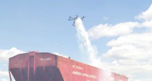 Se preparem pois inseticida agora vem do céu para matar o aedes Drone contra Dengue 116