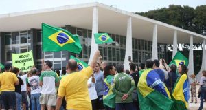 Lava Jato: povo volta às ruas contra decisão do STF Lava Jato 114