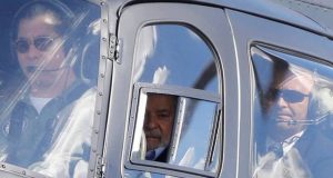 Lula volta para carceragem em Curitiba após cremação do neto Lula 107
