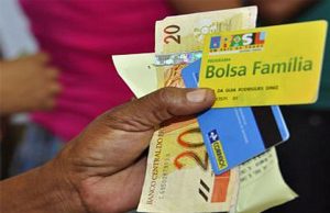 Edinho vai criar Bolsa Família Araraquara, na véspera de ano eleitoral: benefício pode dar até R$ 600 por pessoa Bolsa Familia 127