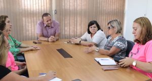 Secretária de Saúde explica demora no atendimento a pacientes com câncer Cancer Damus