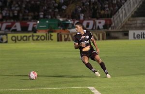 Atacante da Ferroviária acerta ida para o CRB felipe ferreira crb