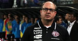 vinicius munhoz renovacao