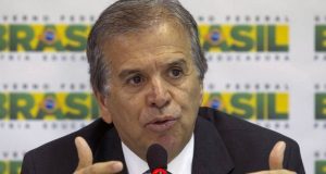 Troca de nomes (Edinho Araújo) causa tumulto na vida de Edinho Silva Edinho Araujo