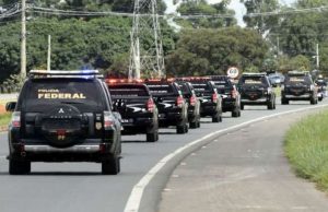 Nova fase da Lava-Jato investiga esquema de lavagem de dinheiro em banco Operacao PF 1