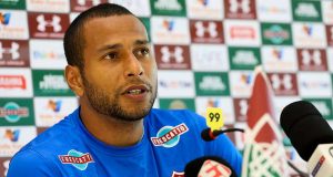 Goleiro Rodolfo, ex-Ferroviária, é pego em exame antidoping para cocaína